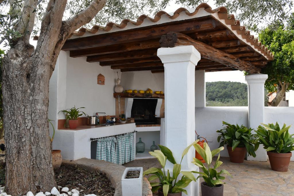 Can Gat Sant Carles de Peralta Exterior photo