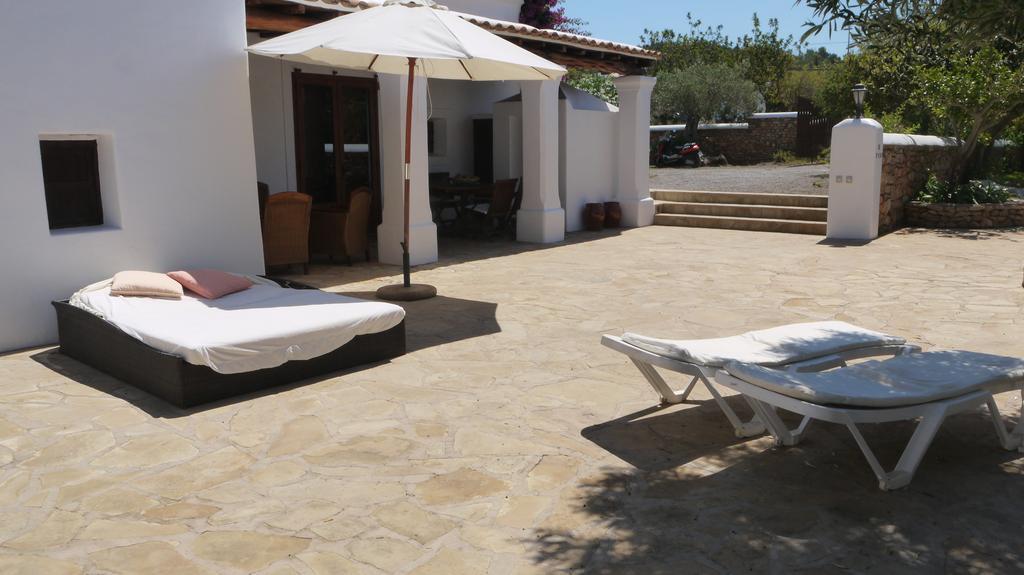 Can Gat Sant Carles de Peralta Room photo
